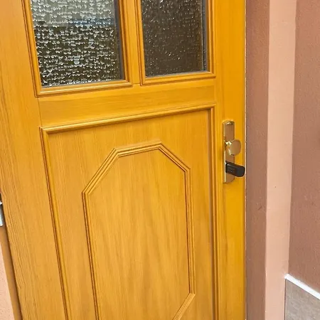 Kim A 2 Hostel *